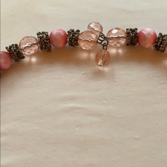 Beautiful bead necklace - Picture 3 of 3